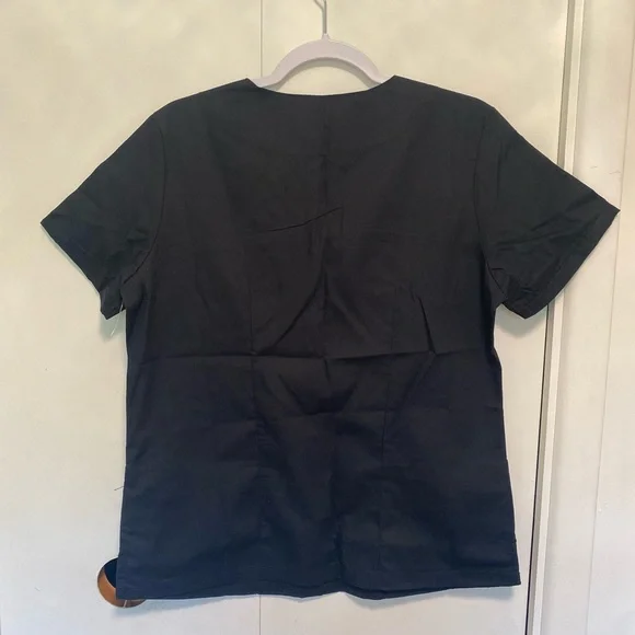 Scrub Top - Picture 2 of 3